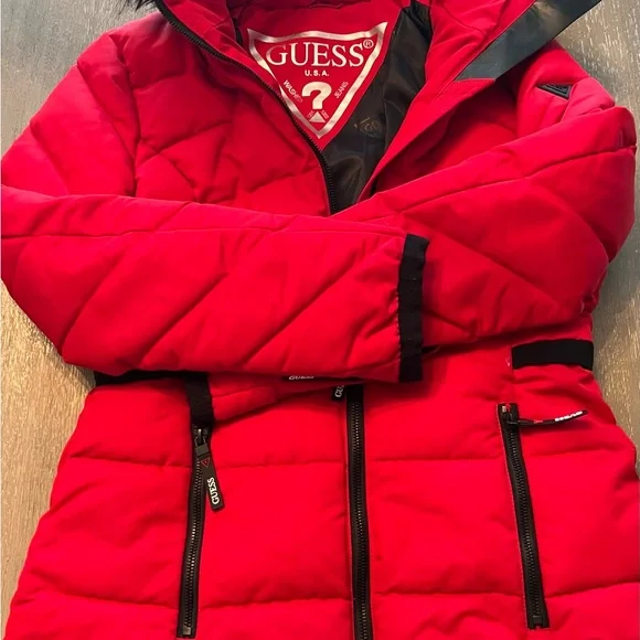 GUESS Quilted Red Jacket with Black Details - Picture 7 of 11